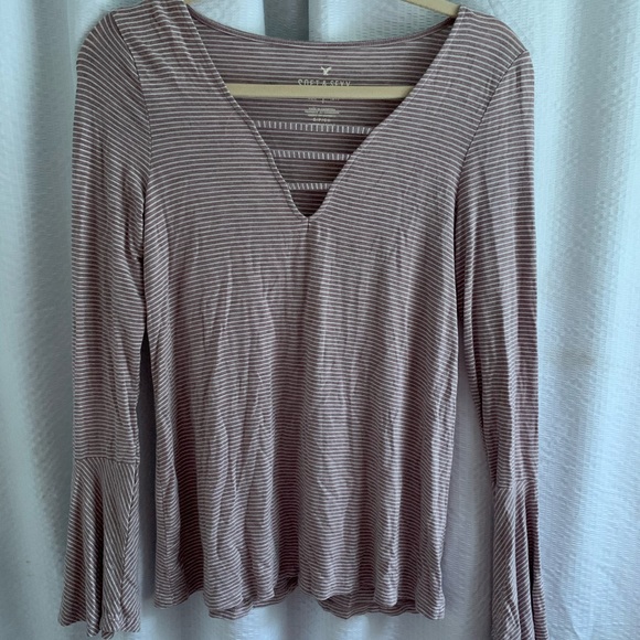 American Eagle long sleeve top - Picture 1 of 2